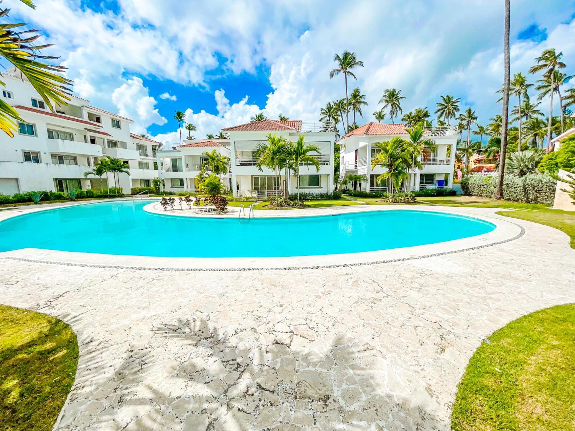 Caribbean Paradise Ocean Breeze Hotel With View Los Corales Bbq Wifi Beach Club & Spa Punta Cana Exterior foto