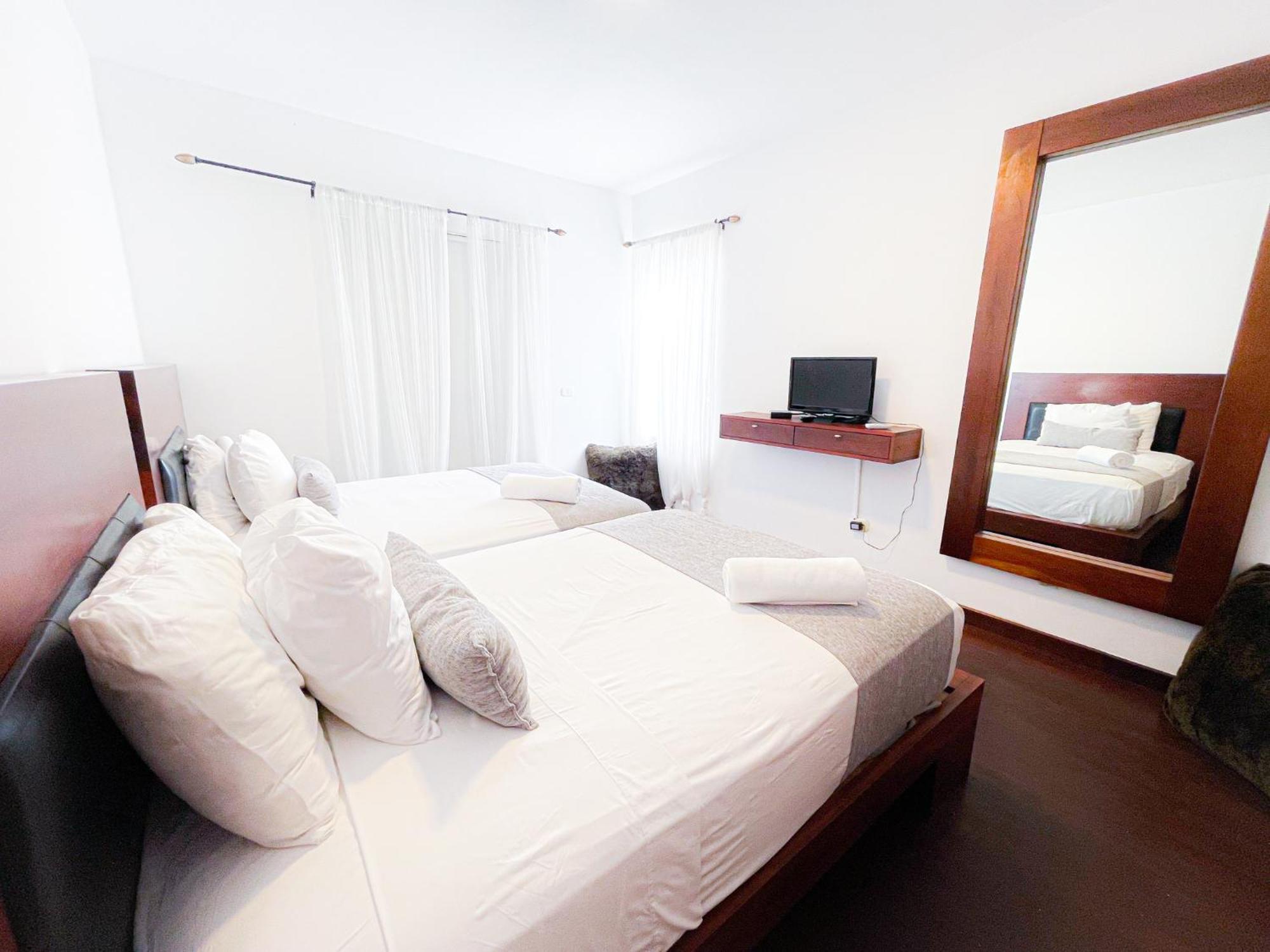 Caribbean Paradise Ocean Breeze Hotel With View Los Corales Bbq Wifi Beach Club & Spa Punta Cana Exterior foto