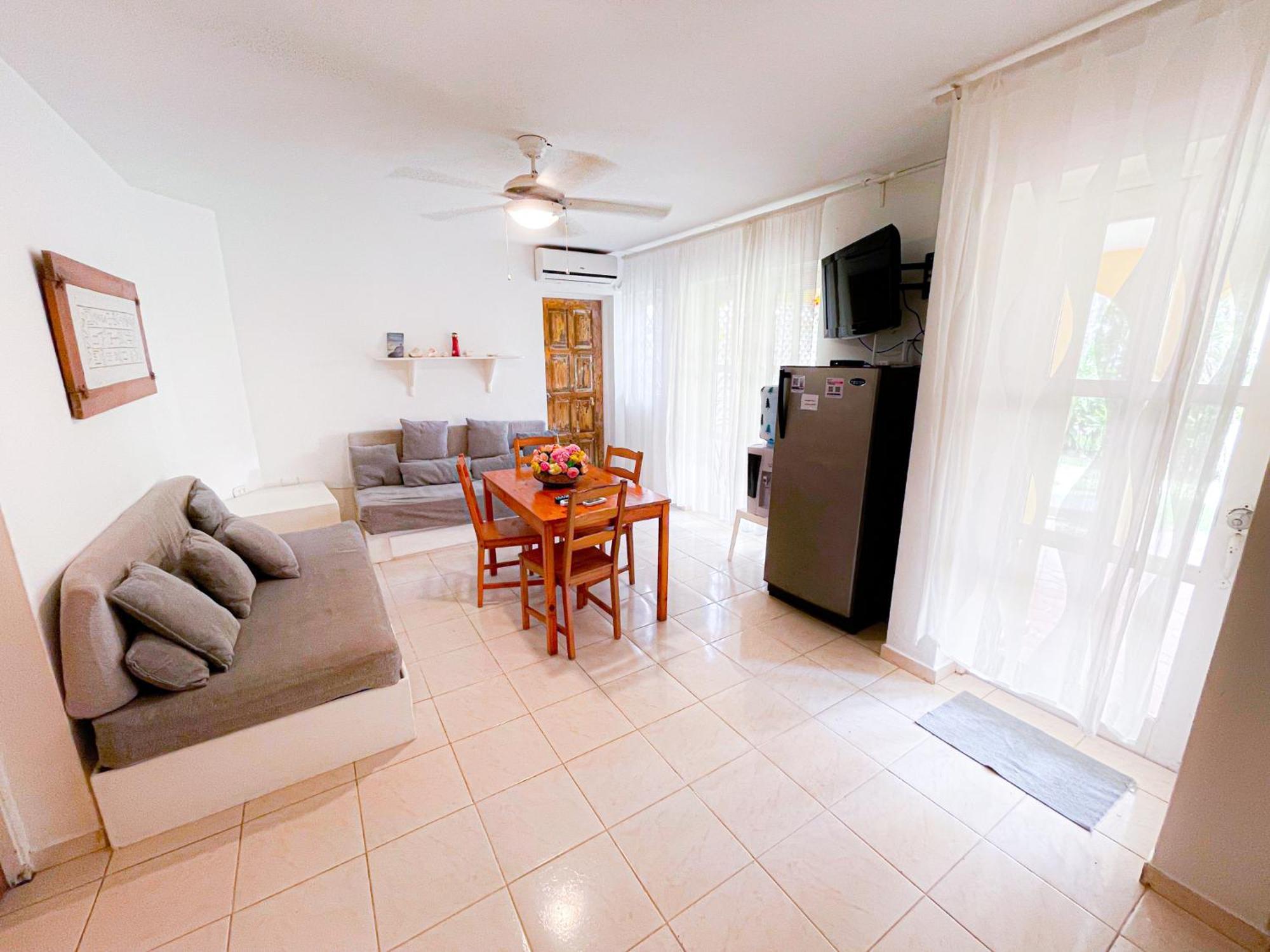 Caribbean Paradise Ocean Breeze Hotel With View Los Corales Bbq Wifi Beach Club & Spa Punta Cana Exterior foto